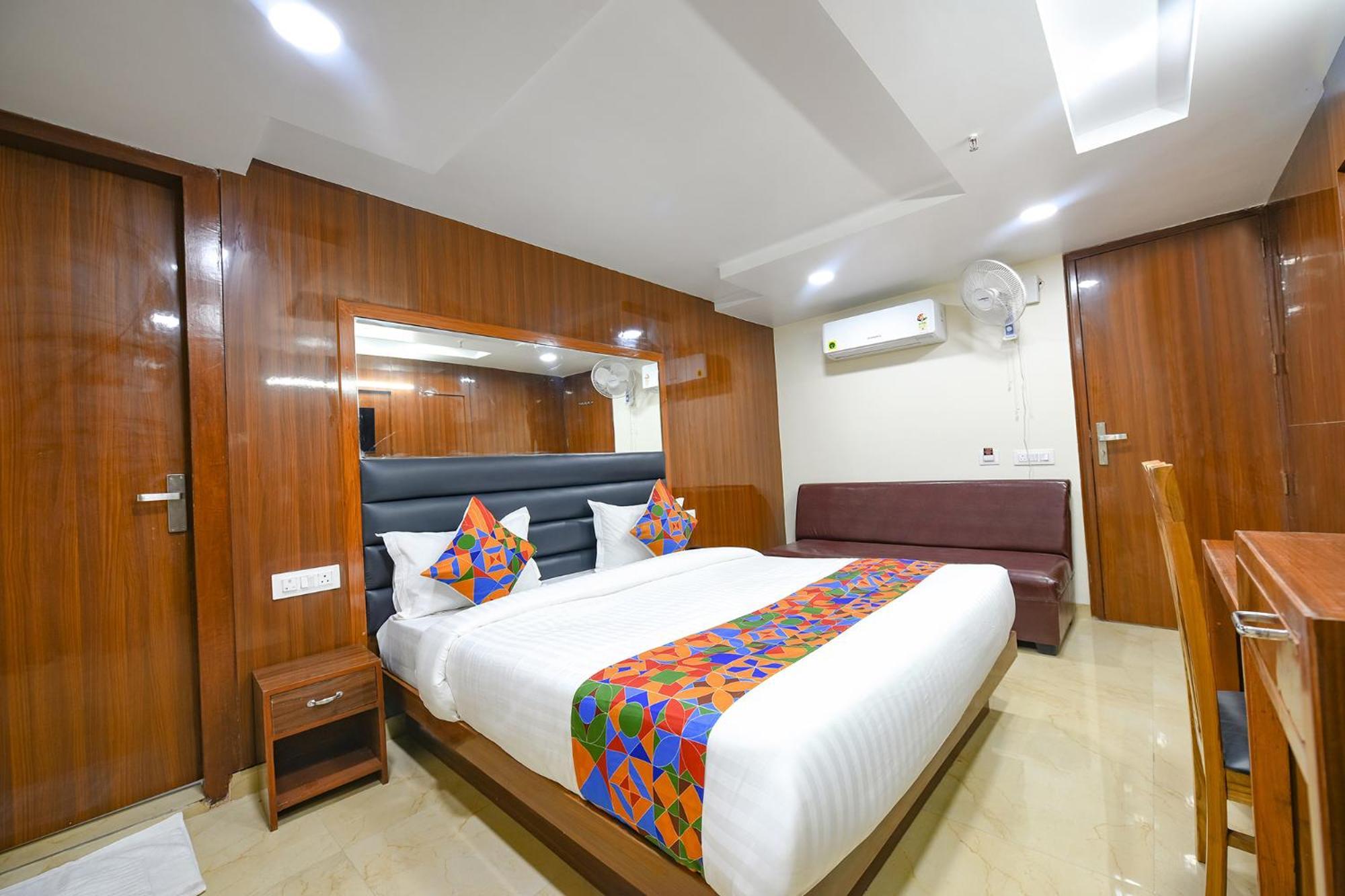Fabhotel Mona International Neu-Delhi Exterior foto