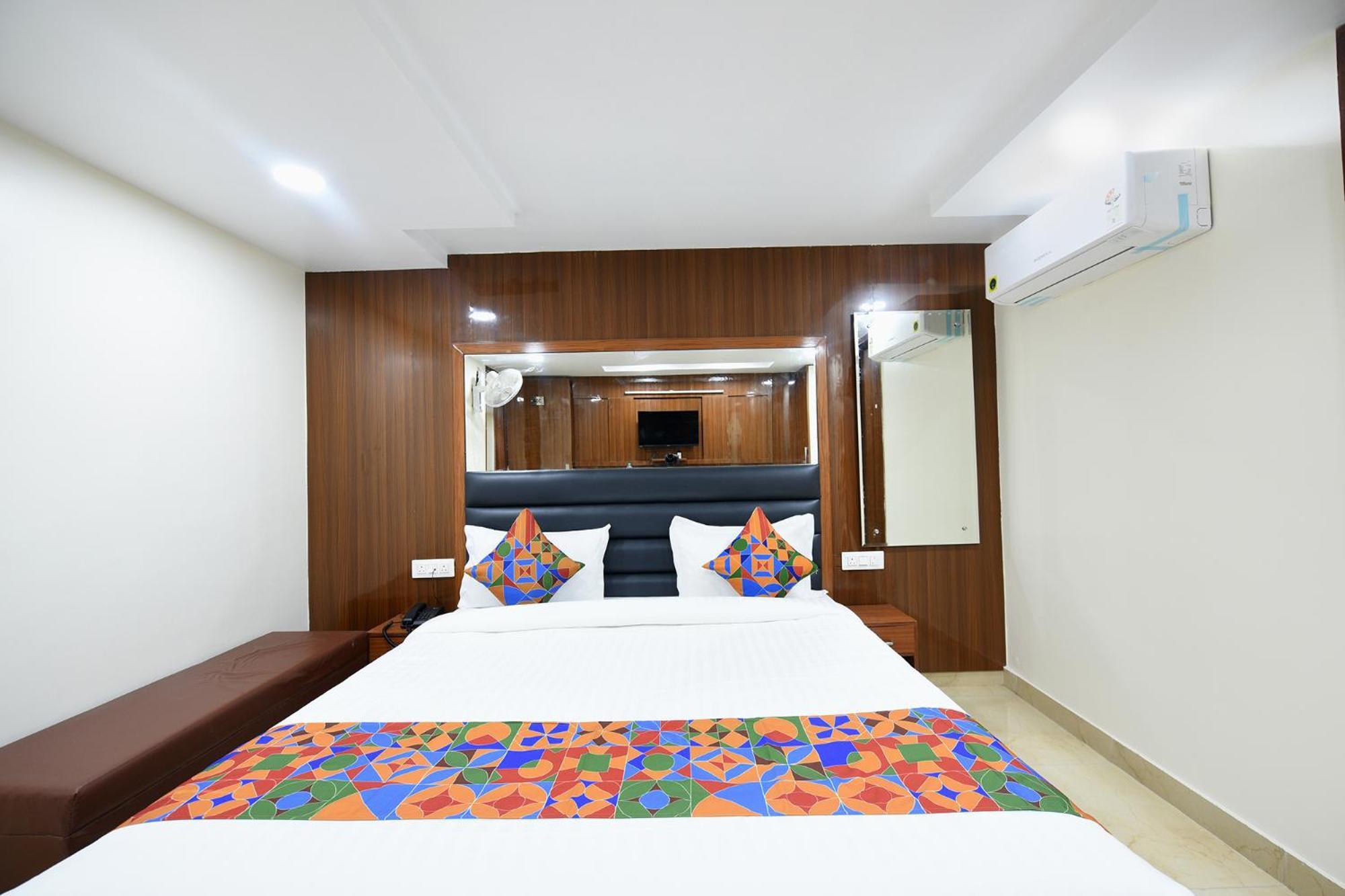 Fabhotel Mona International Neu-Delhi Exterior foto