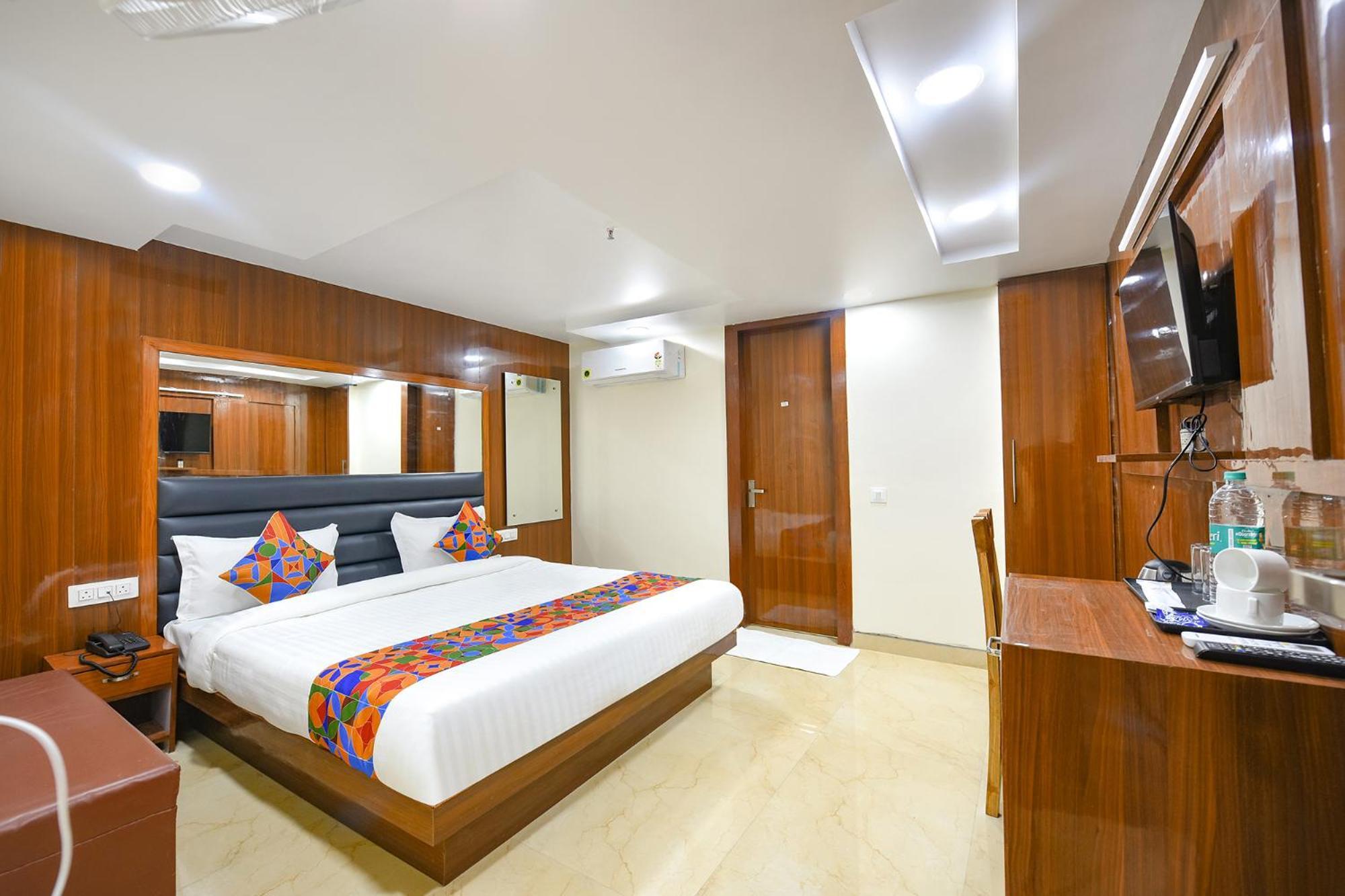 Fabhotel Mona International Neu-Delhi Exterior foto